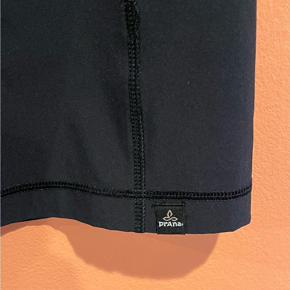 Prana Mens Black Drawstring Athletic Shorts with Side Pocket Size XL - Picture 2 of 9